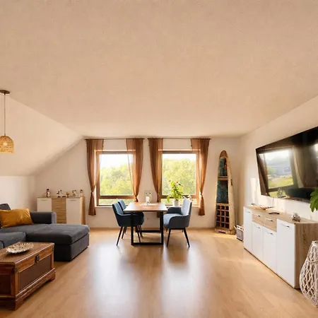 Apartment Gemütliche Direkt Am Goitzschesee, Platz Für Ganze Familie, Haustiere Sind Willkommen